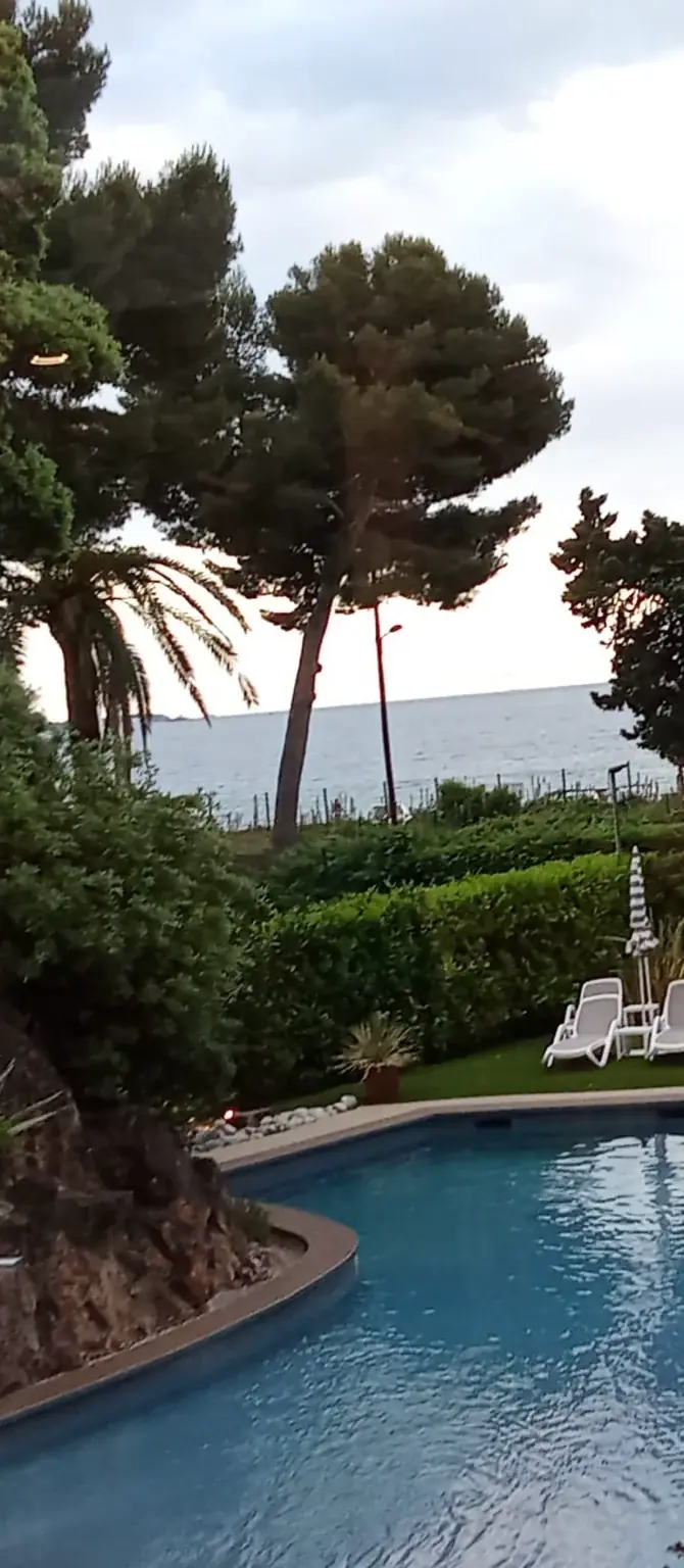 Cadre événementiel en bord de mer